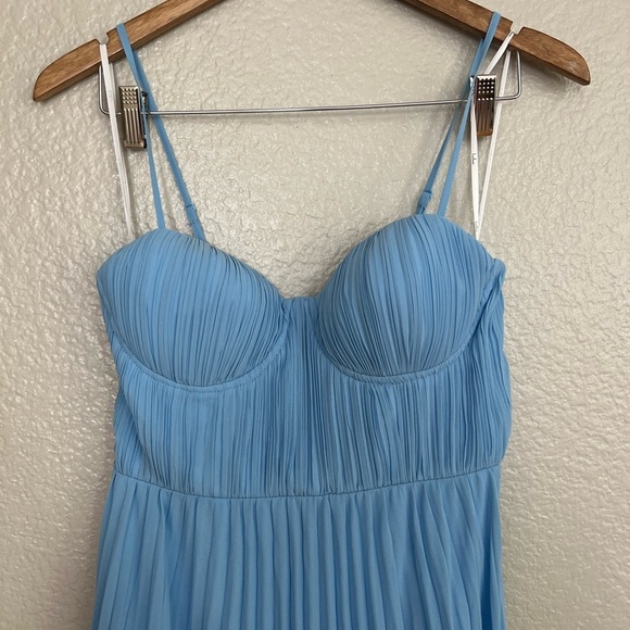 NWOT Admirable Elegance Light Blue Pleated Bustier Maxi Dress - Picture 4 of 10